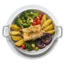 Bacalhau dourado com batatas e azeite - prato clássico de peixe no Botequim Canto do Peixe em Niterói
